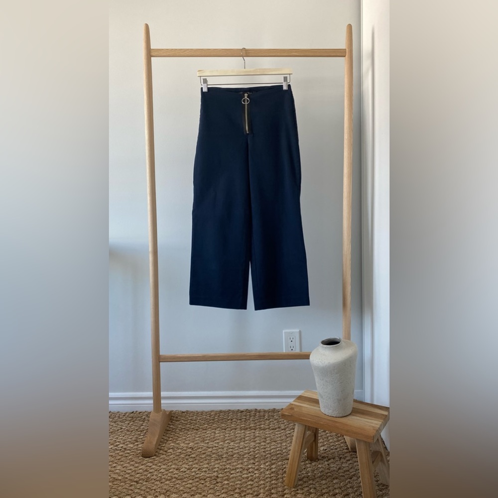 Navy, Wide Leg Crop Pant with Exposed Zipper